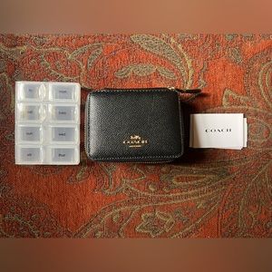 COACH Black Crossgrain Leather Daily Pill Box NWT